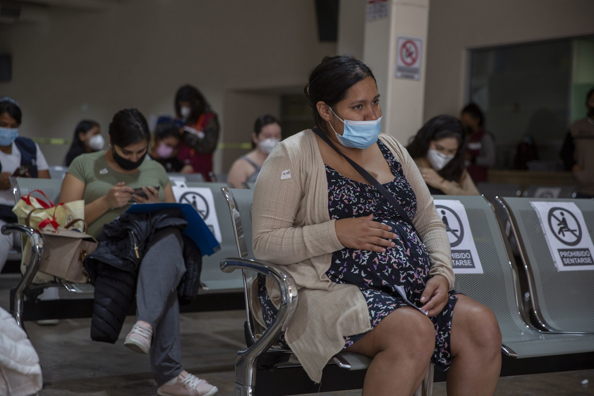 Mujeres embarazadas serán las próximas en recibir vacuna contra el Covid-19