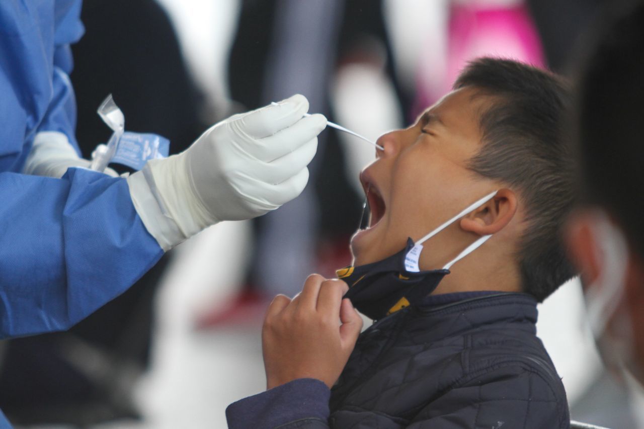 La secretaria de Salud de Ciudad de México Oliva López Arellano reconoció que ha incrementado el número hospitalizaciones de niños por Covid-19.