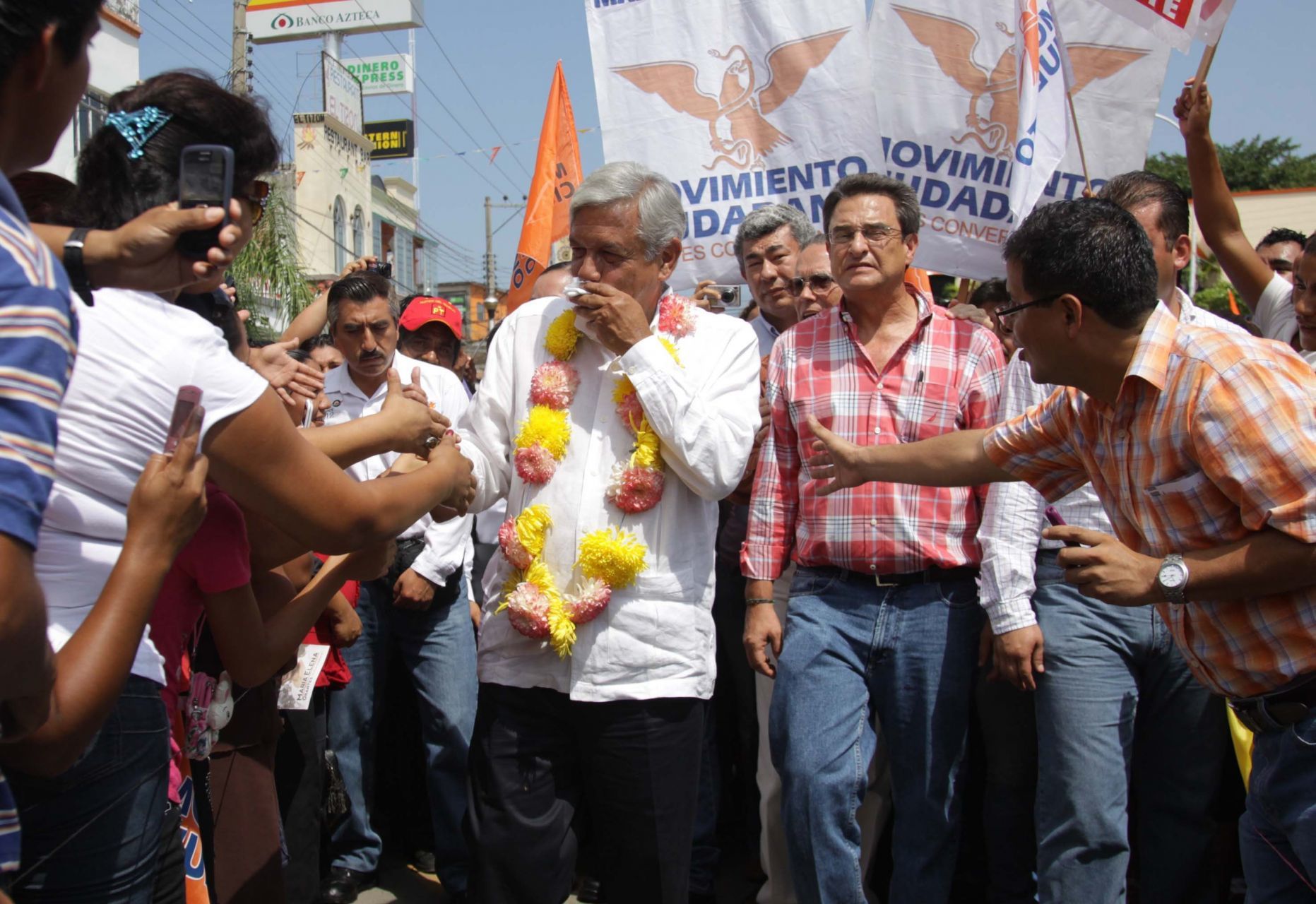 Pío López Obrador y AMLO