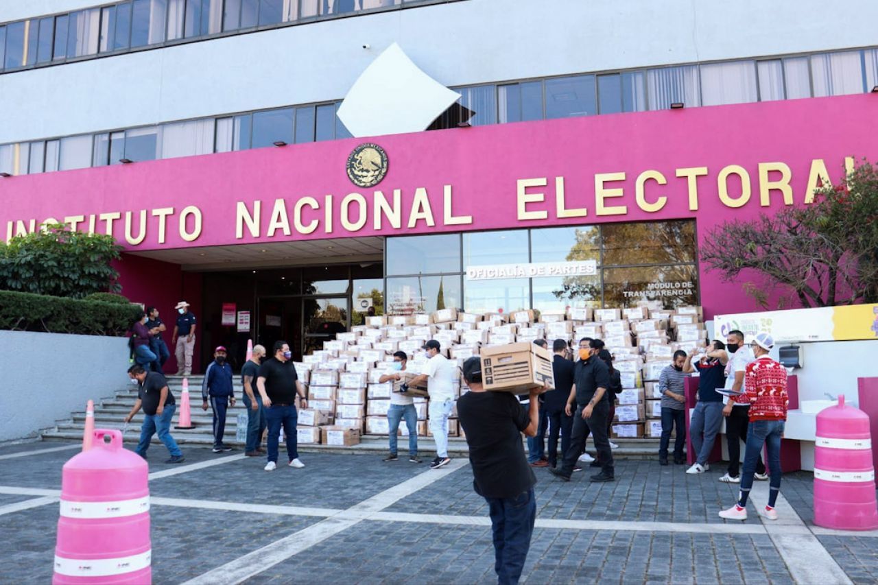 El Instituto Nacional Electoral (INE) prevé tener un 11% más de presupuesto para las elecciones de 2024.