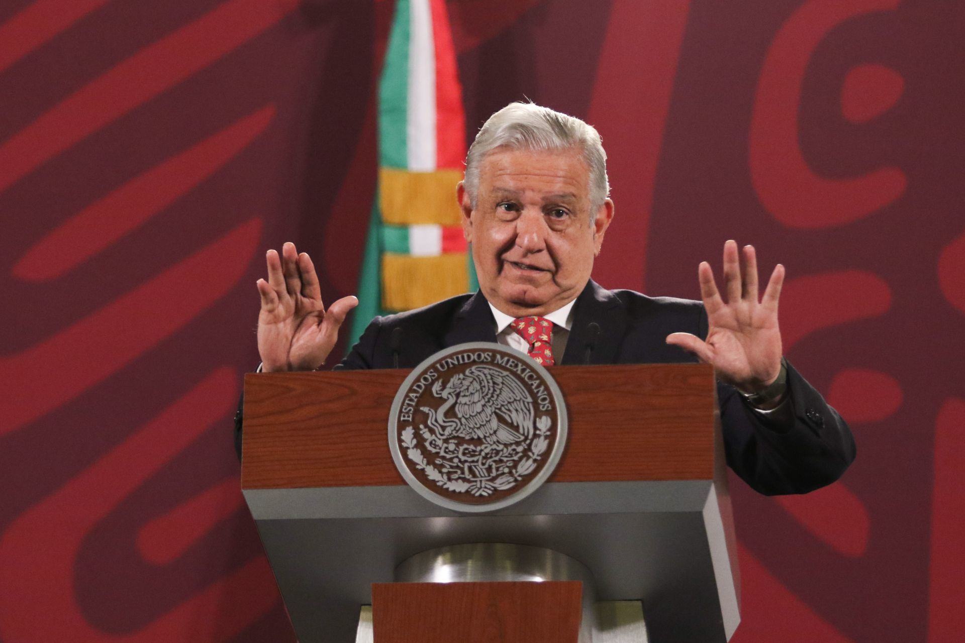 El presidente de México Andrés Manuel López Obrador no asistirá a la Cumbre de las Américas en Los Ángeles, California en Estados Unidos planeada para esta semana.