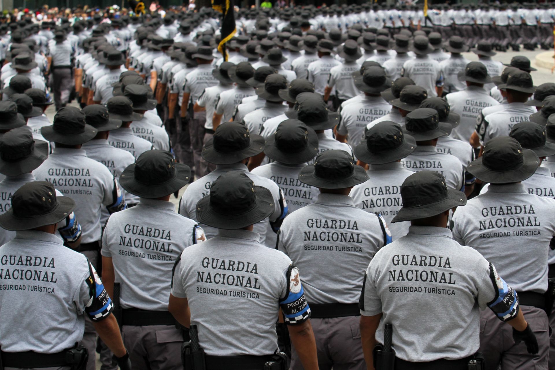 Tras el fallo de la Suprema Corte por no pasar a la Guardia Nacional a la Sedena, el presidente dijo que no se dará por vencido. 