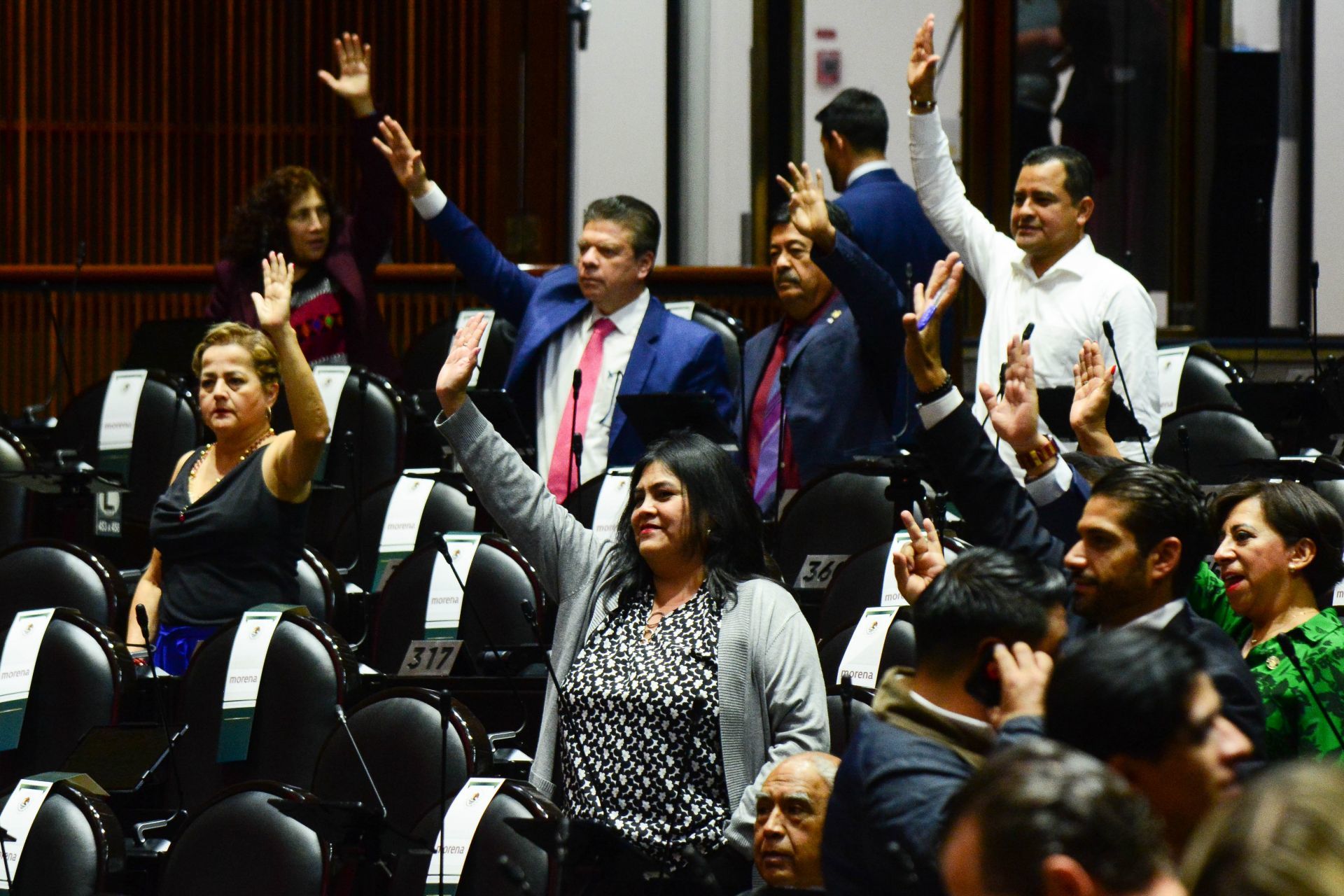 El Insabi y la Financiera Nacional de Desarrollo Agropecuario llegaron a su fin, la primera no duró ni un sexenio.