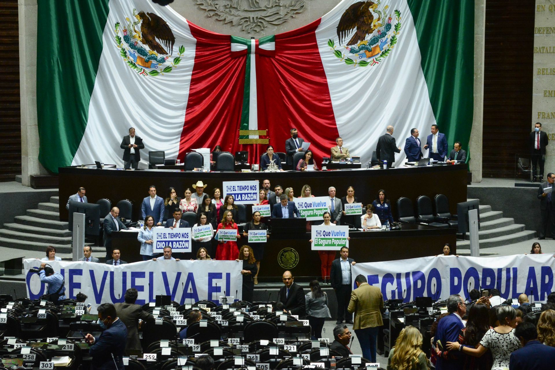 La Cámara de Diputados avaló la reforma que desaparece el Instituto de Salud para el Bienestar (Insabi).